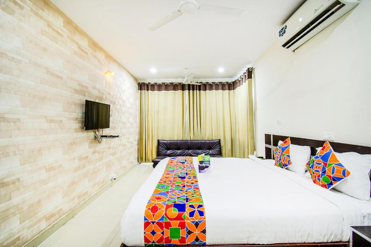 Fabhotel Pride Inn - Nr Tcs Deccan Park, Hitech City Хидерабад Екстериор снимка