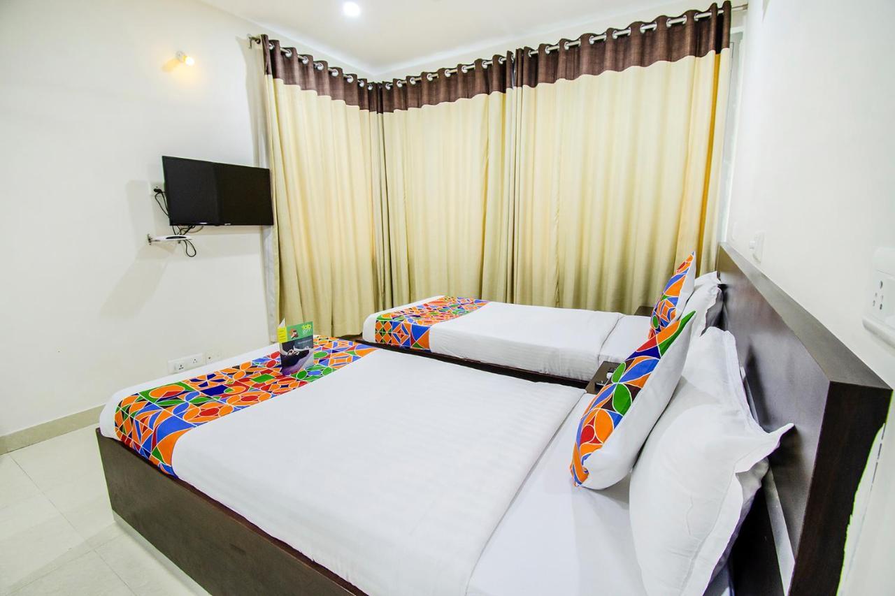 Fabhotel Pride Inn - Nr Tcs Deccan Park, Hitech City Хидерабад Екстериор снимка